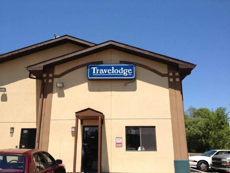 Travelodge By Wyndham Muskegon Exteriör bild